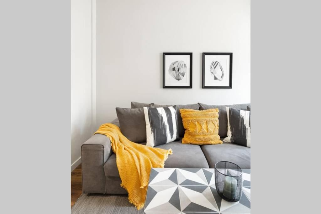Bright, Modern Retreat Near Acropolis In Koukaki Apartment Athens Exterior photo